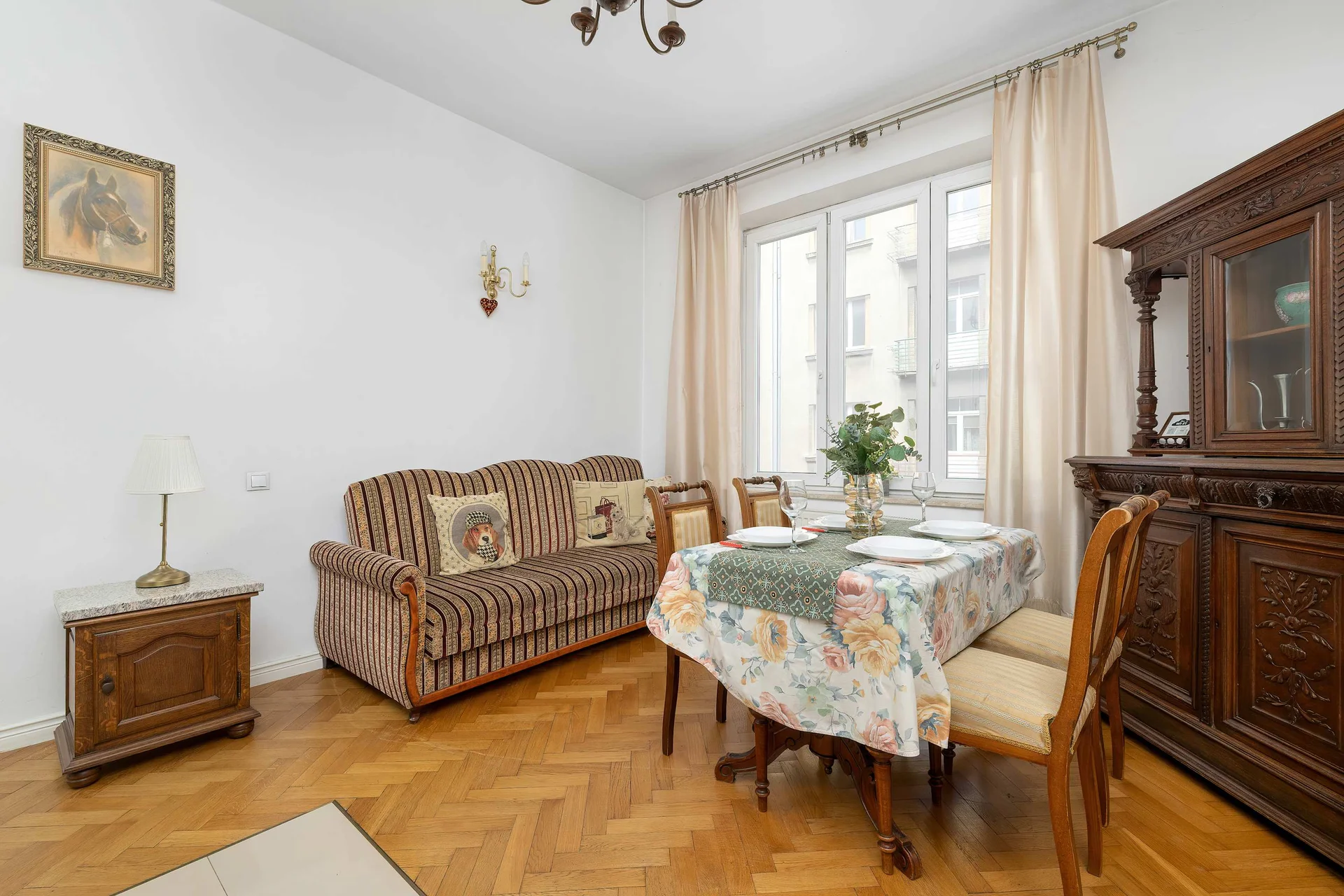 Apartment image