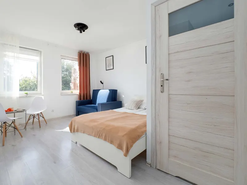 Cozy Apartment with Bedroom | Smart TV and Washing Machine – photo 4