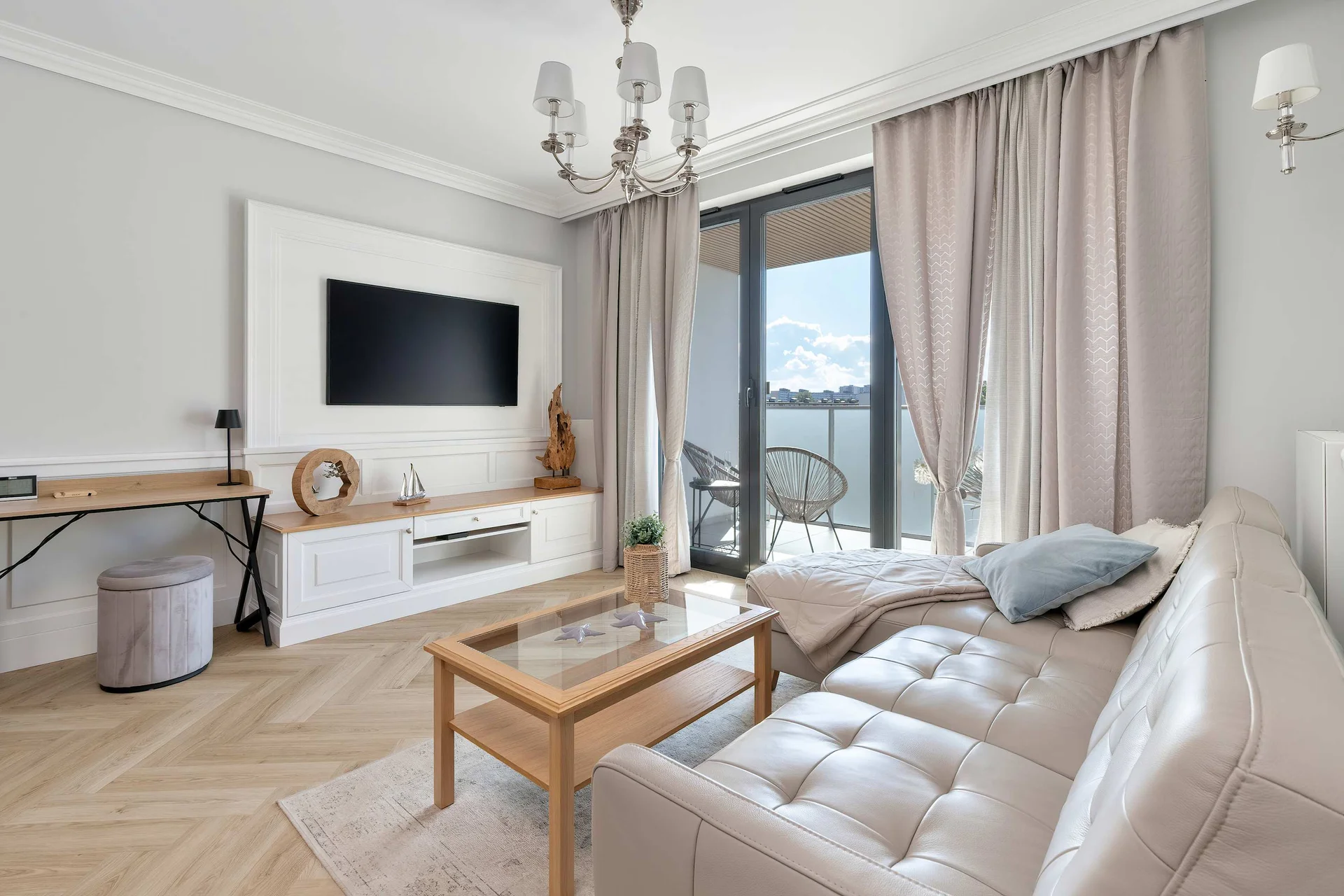 Apartment image