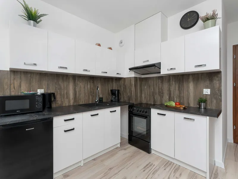 Klimatisiertes Appartement mit Balkon | Parkplatz – Foto 3