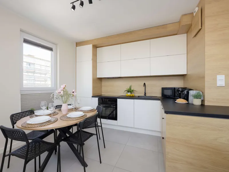 Komfortowy Apartament z Klimatyzacją | 2 Sypialnie | Garaż – zdjęcie 3