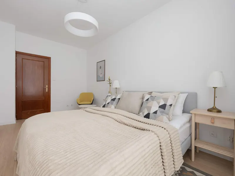 Komfortowy Apartament z Balkonem | Parking – zdjęcie 2