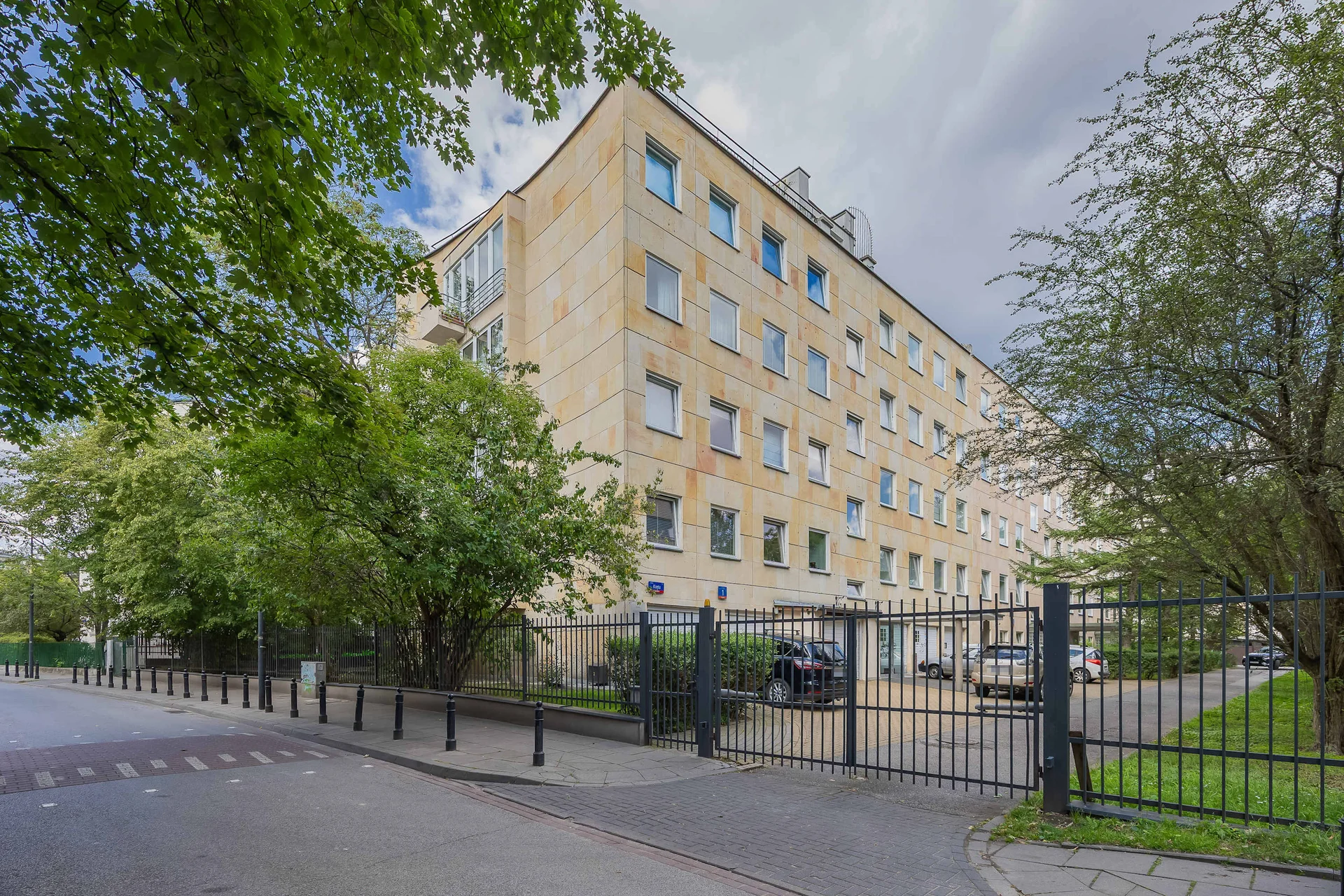 Apartment image