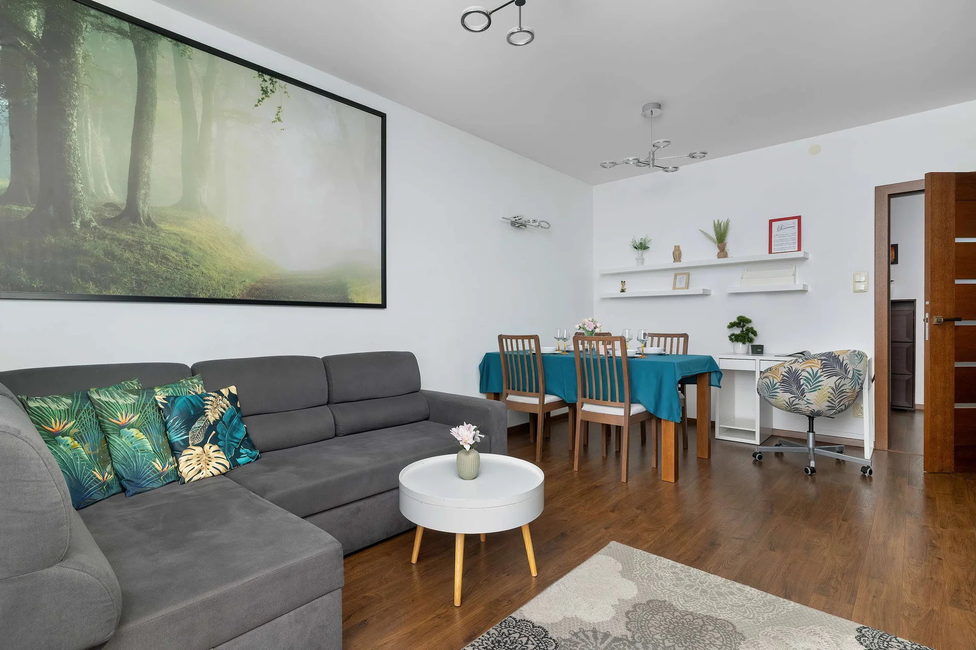 Apartment image