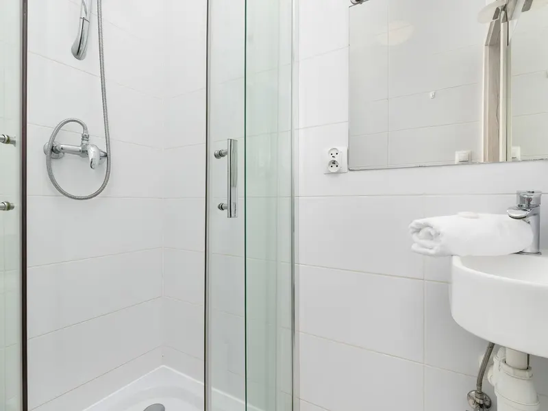 Bright Studio Flat for Two | Near the Railway Station – photo 4