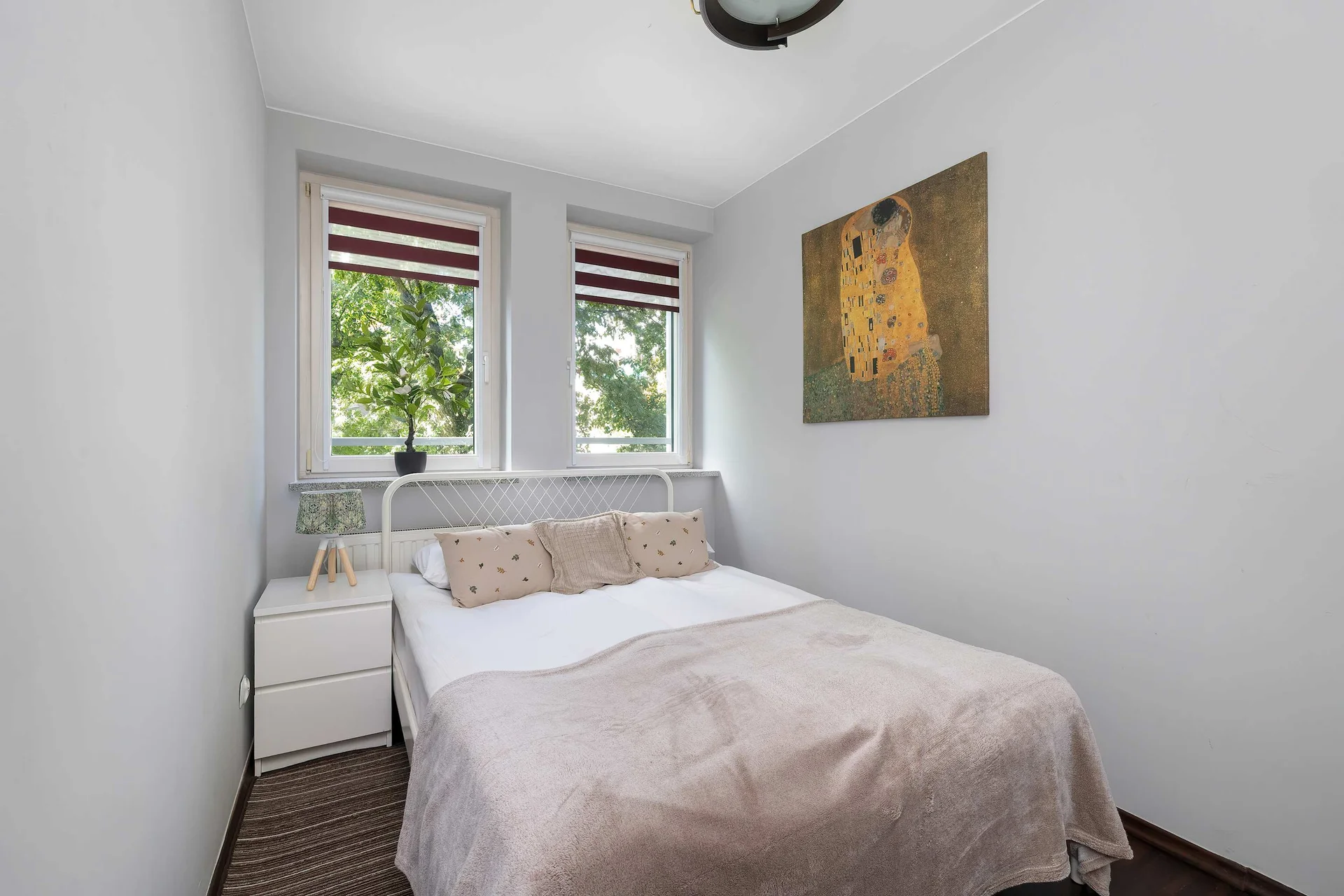 Apartment image