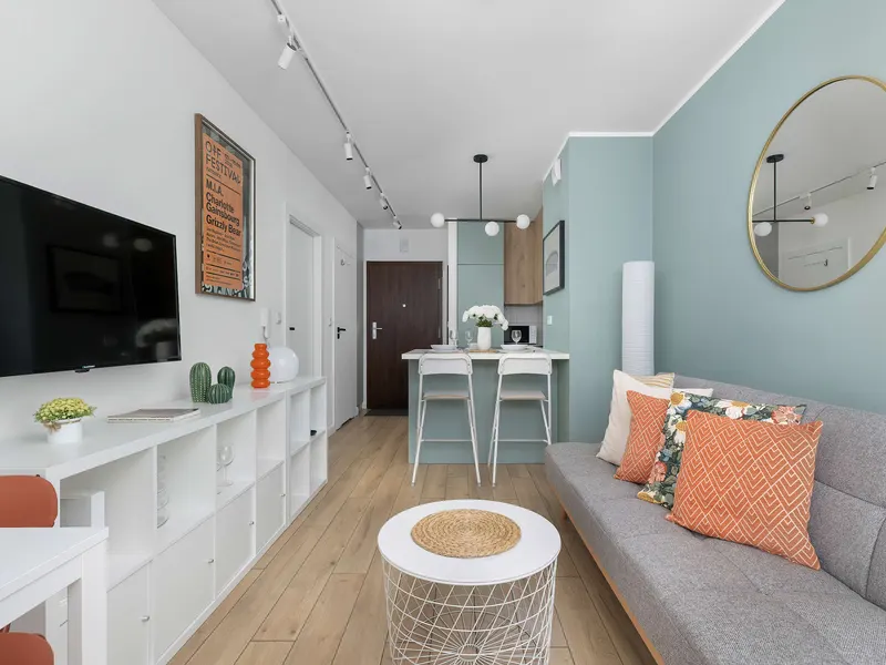 Gemütliches Appartement | Balkon und Arbeitsbereich – Foto 2