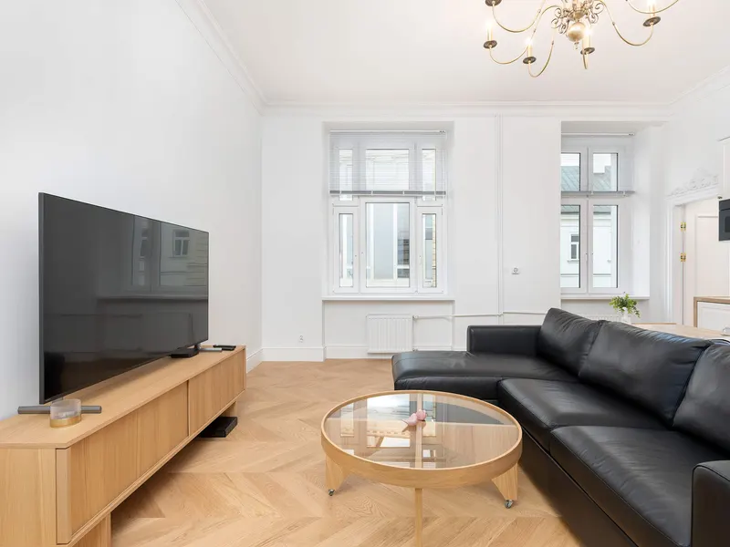 Jasny Apartament w Centrum | Blisko Atrakcji – zdjęcie 5