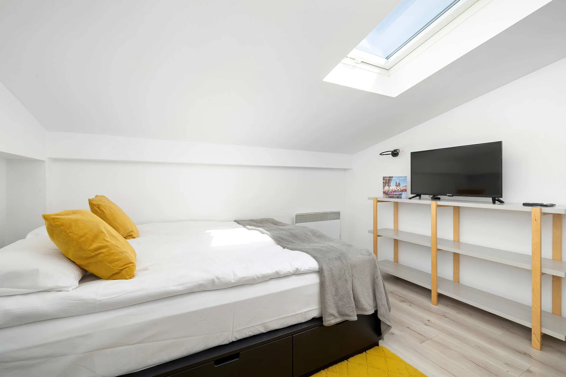 Apartment image
