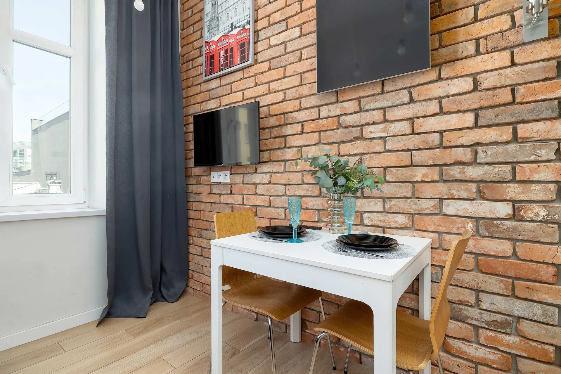 Apartment image