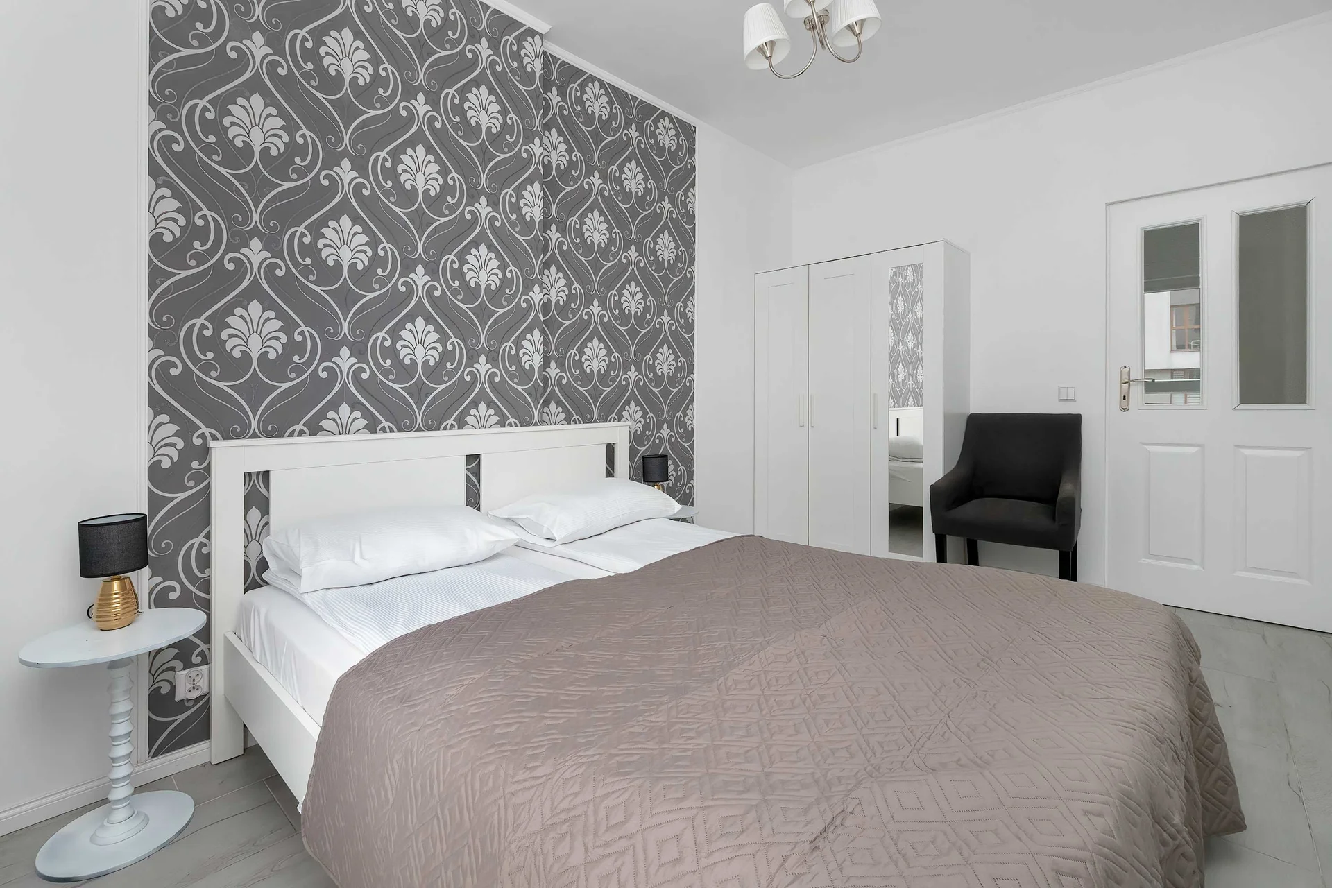 Apartment image