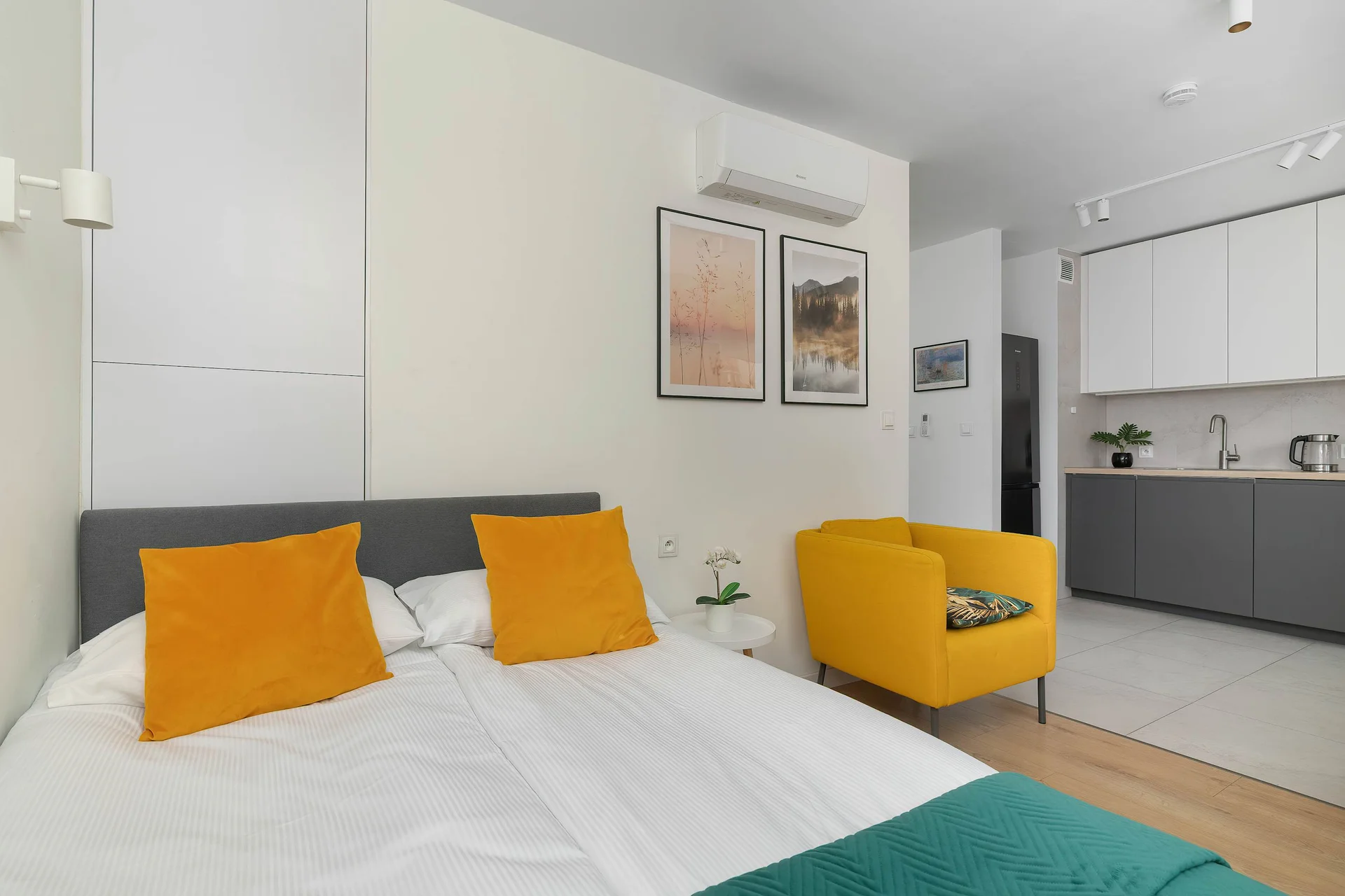 Apartment image