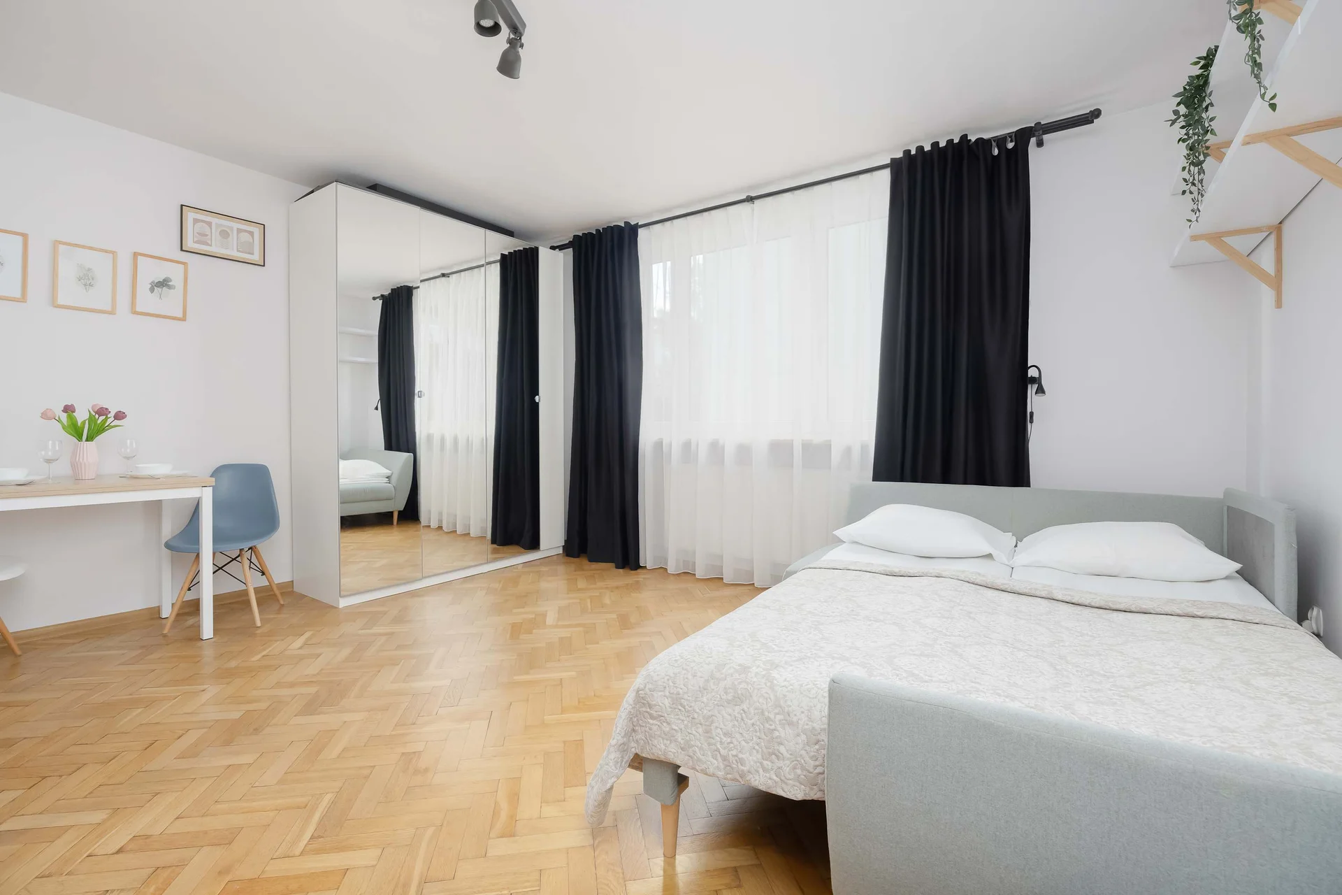 Apartment image