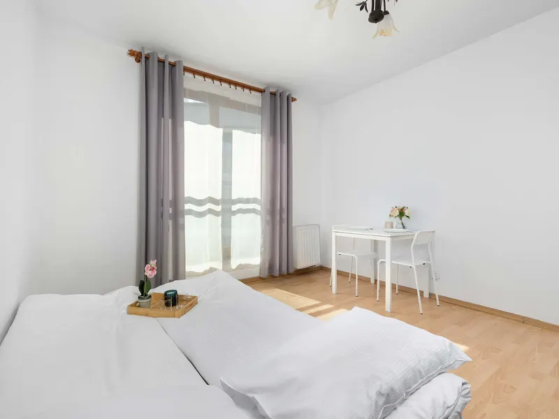 Komfortables Appartement mit Balkon | Arbeitsbereich | In der Nähe des Stadtzentrums – Foto 5