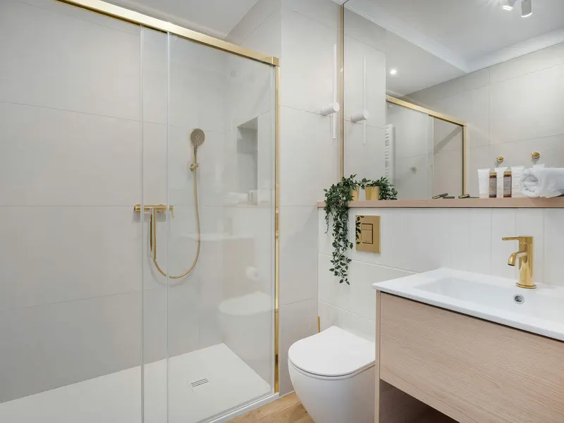 Stilvolles Studio mit Balkon | Dachterrasse | Klimaanlage – Foto 4