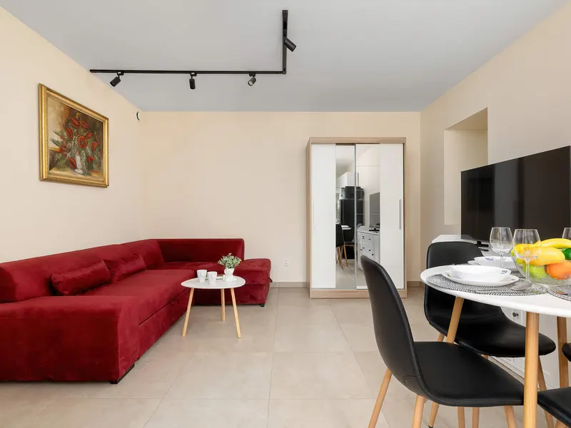 Przytulny Apartament | Blisko Rynku | Aneks Kuchenny – zdjęcie 1