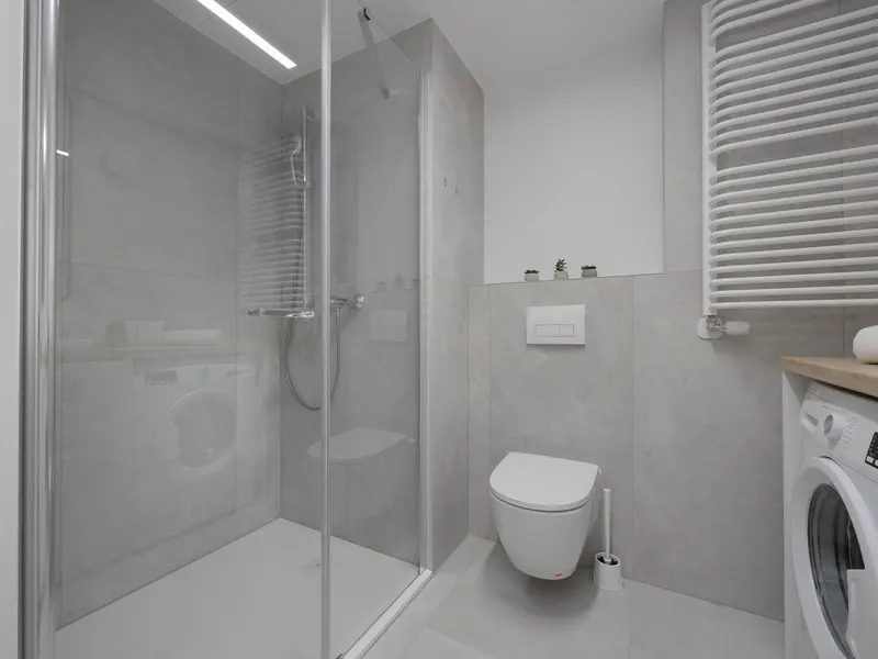 Nowoczesny Apartament z Klimatyzacją | Biurko do Pracy Zdalnej – zdjęcie 4