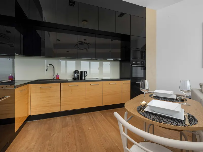 Jasny Apartament | Panoramiczny Widok na Miasto – zdjęcie 3