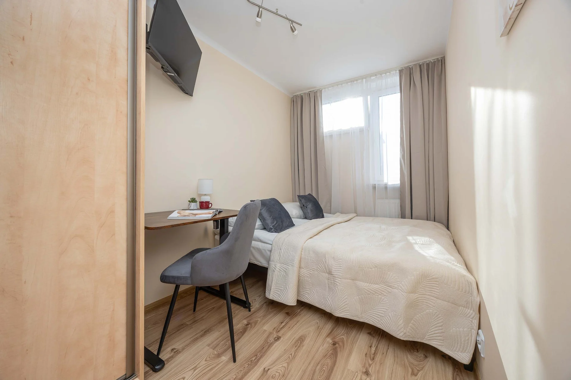 Apartment image
