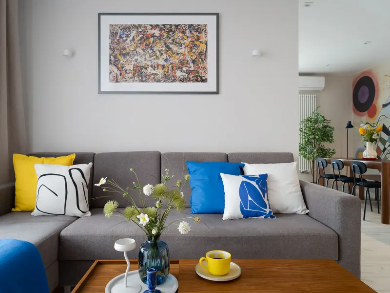Klimatyzowany Apartament z Balkonem | 2 Sypialnie – zdjęcie 1