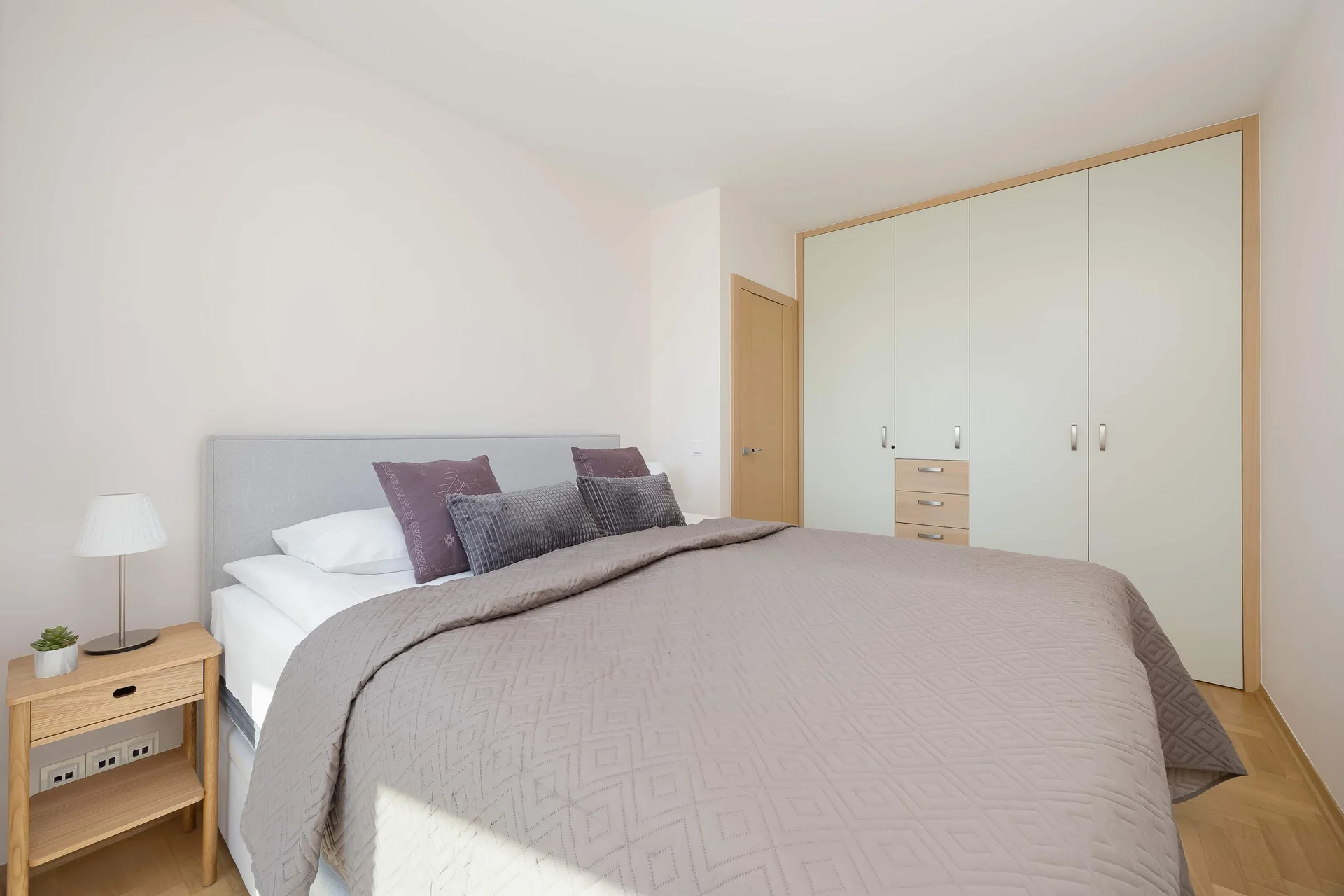 Apartment image