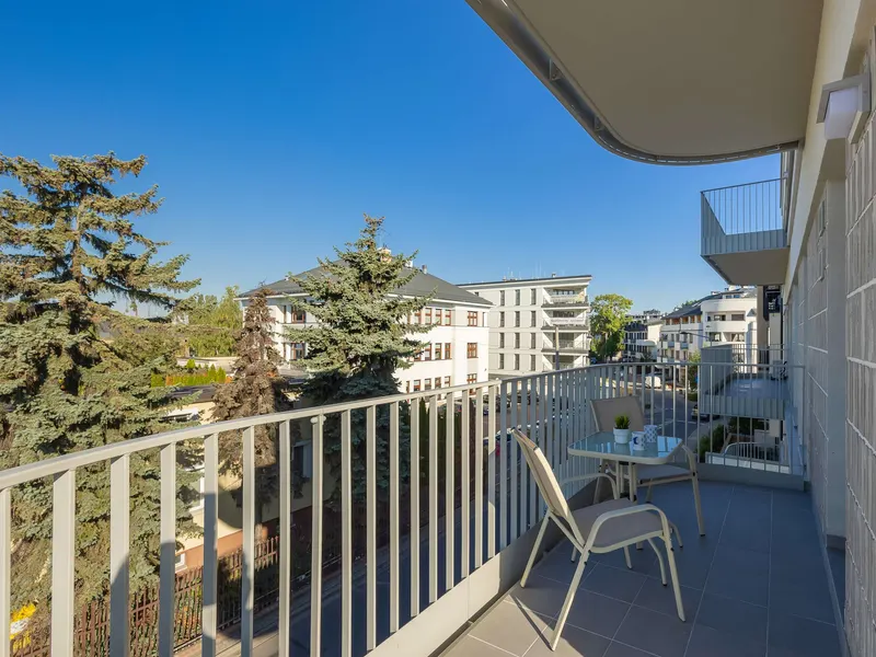 Spacious Apartment with a Balcony | 2 Bedrooms and Parking – photo 5