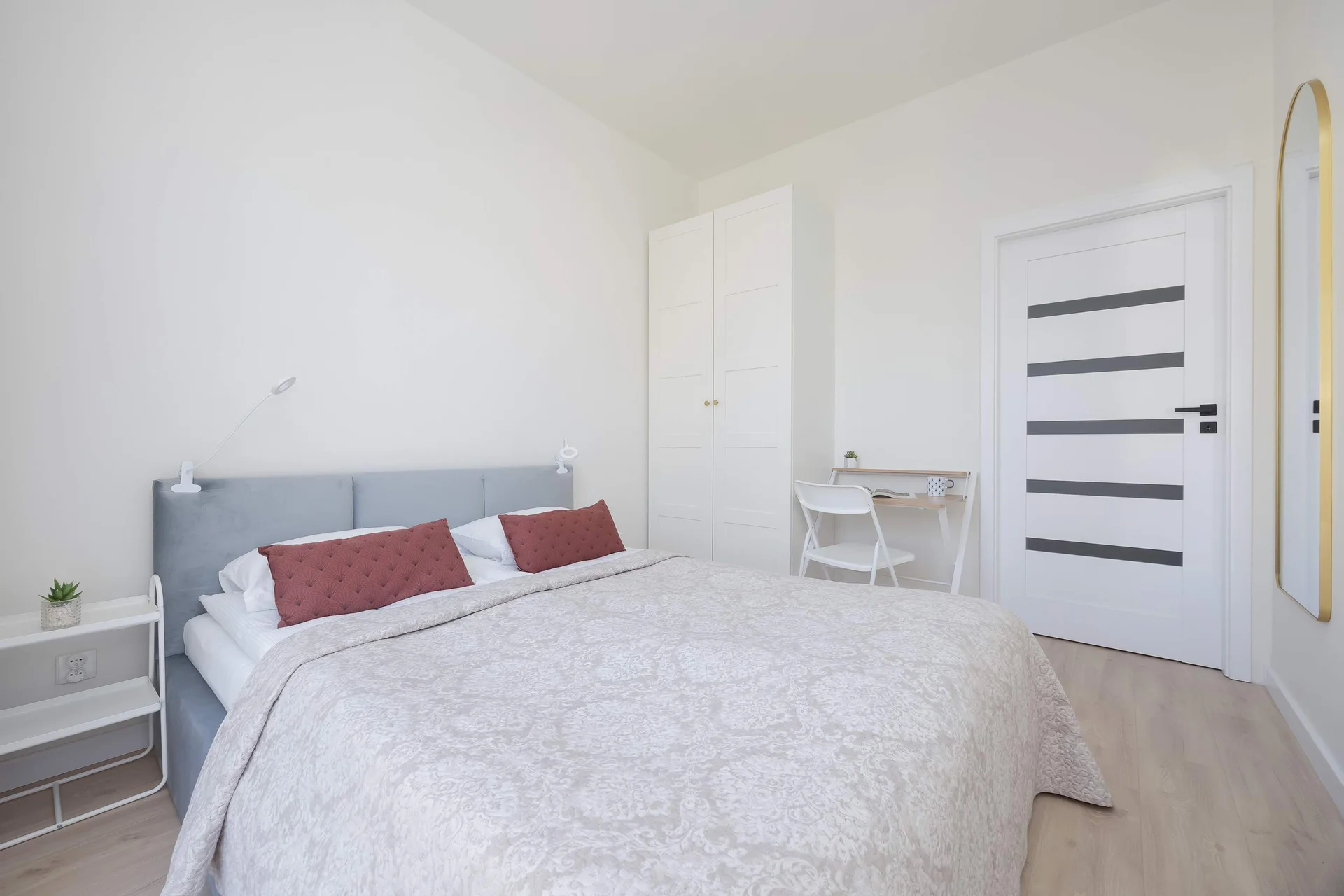 Apartment image