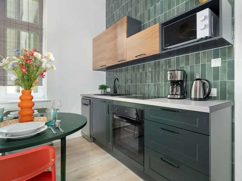 Geräumiges Appartement | Balkon und Klimaanlage – Foto 4
