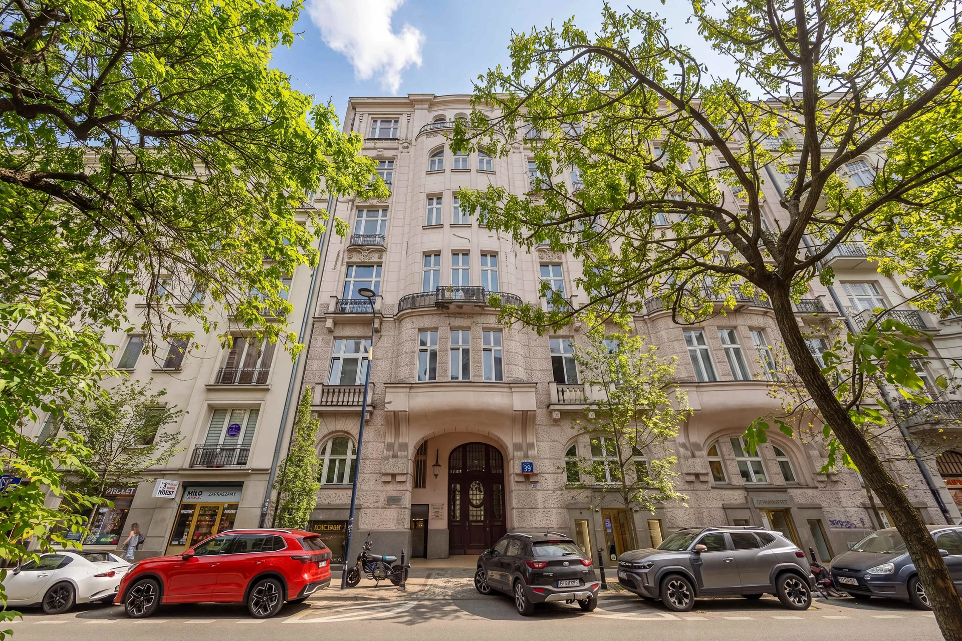 Apartment image