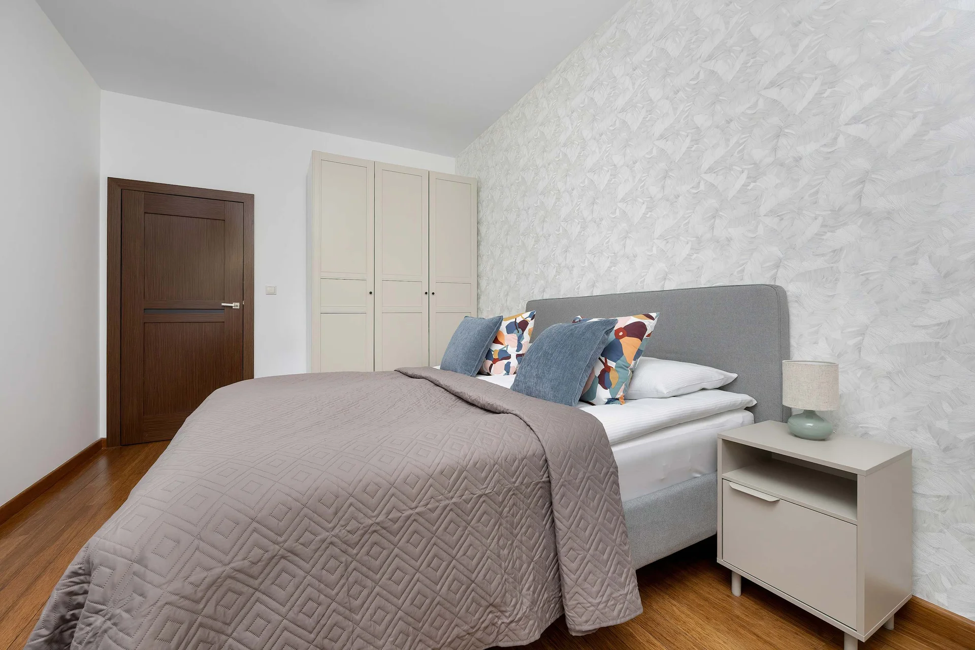 Apartment image