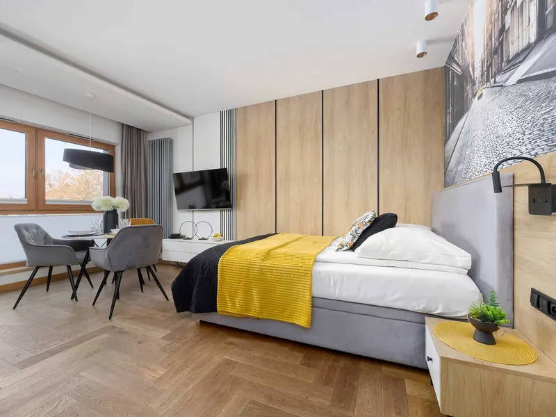 Nowoczesny & Jasne Studio w Centrum | Miejsce na Podróż Służbową – photo 2