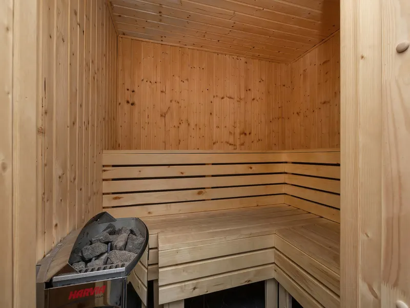 Geräumiges Appartement mit Sauna | Dachterrasse – Foto 2