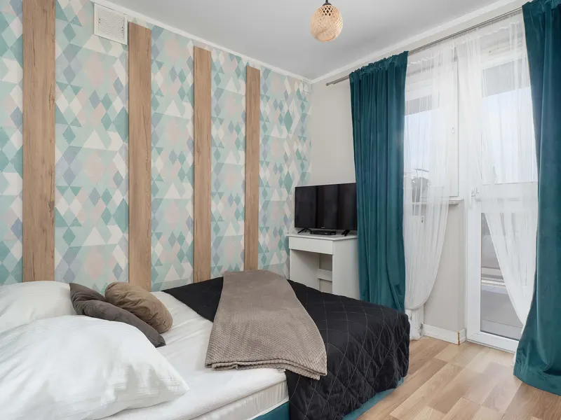Geräumiges Appartement im Zentrum von Kielce | Parkplatz – Foto 2