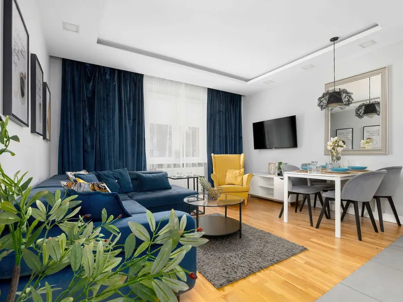 Geräumiges Apartment | Whirlpool-Wanne und Schreibtisch – Foto 1