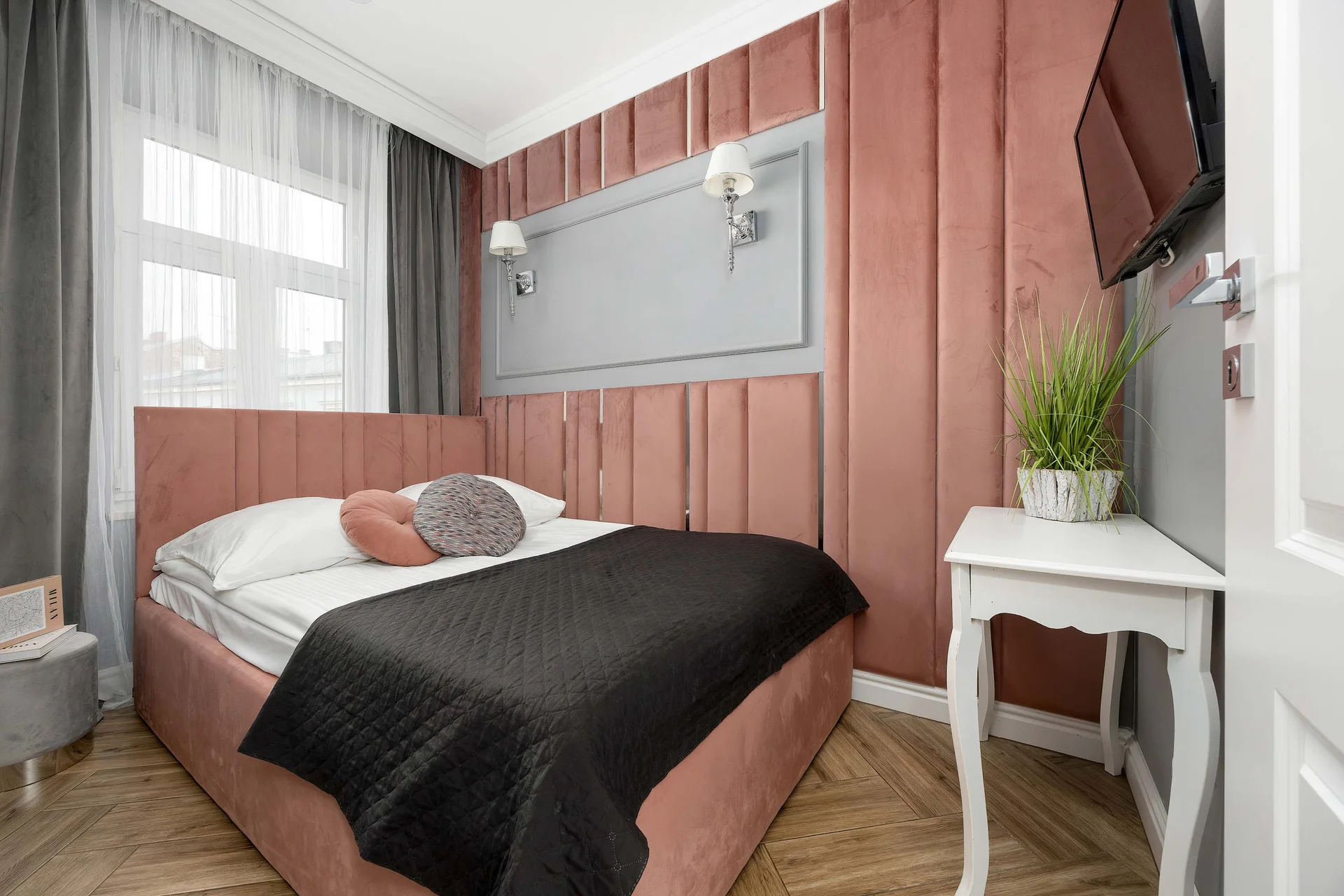 Apartment image