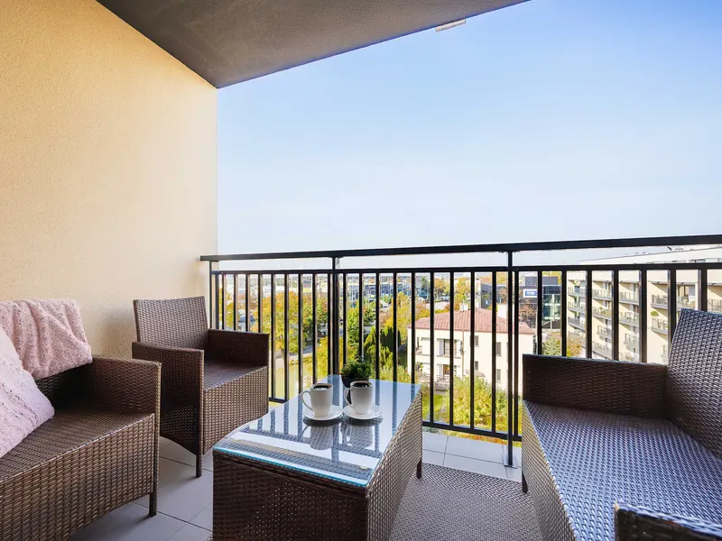 Helles Apartment im Zentrum | Parkplatz | Balkon – Foto 4