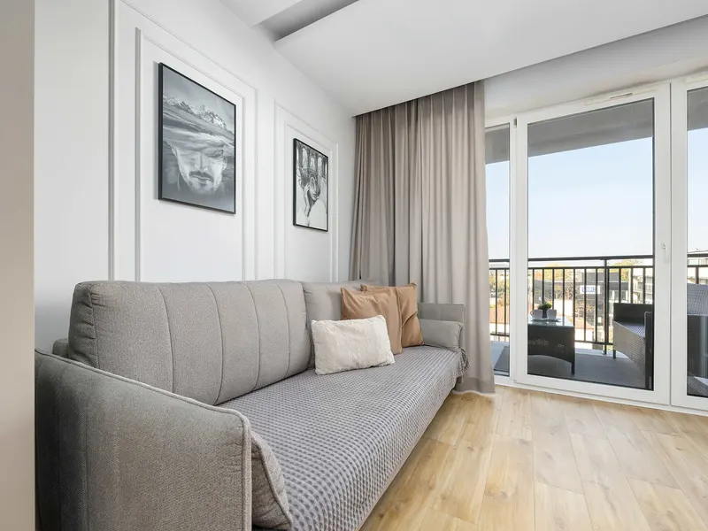 Helles Apartment im Zentrum | Parkplatz | Balkon – Foto 5