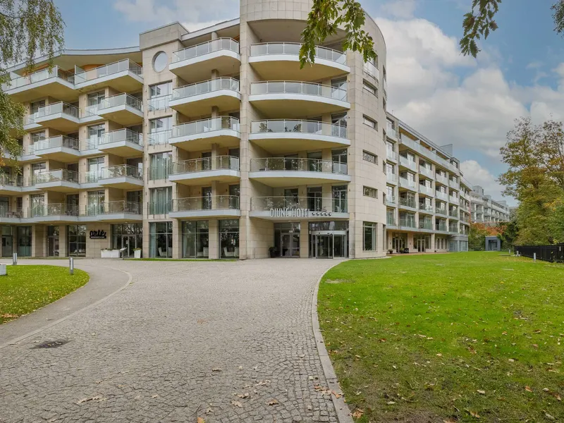 Klimatisiertes Appartement mit Balkon | Nah am Strand – Foto 5