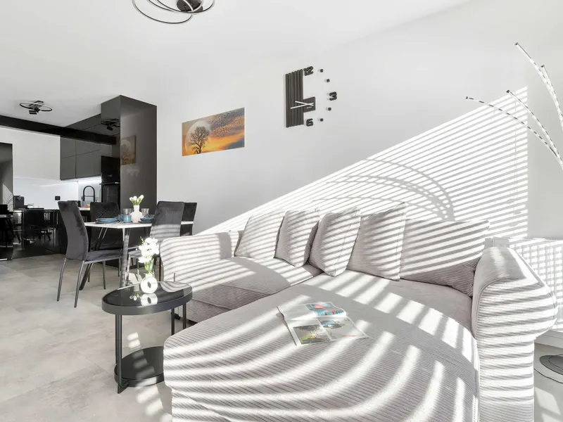 Komfortables Apartment | Balkon | Parkplatz – Foto 5