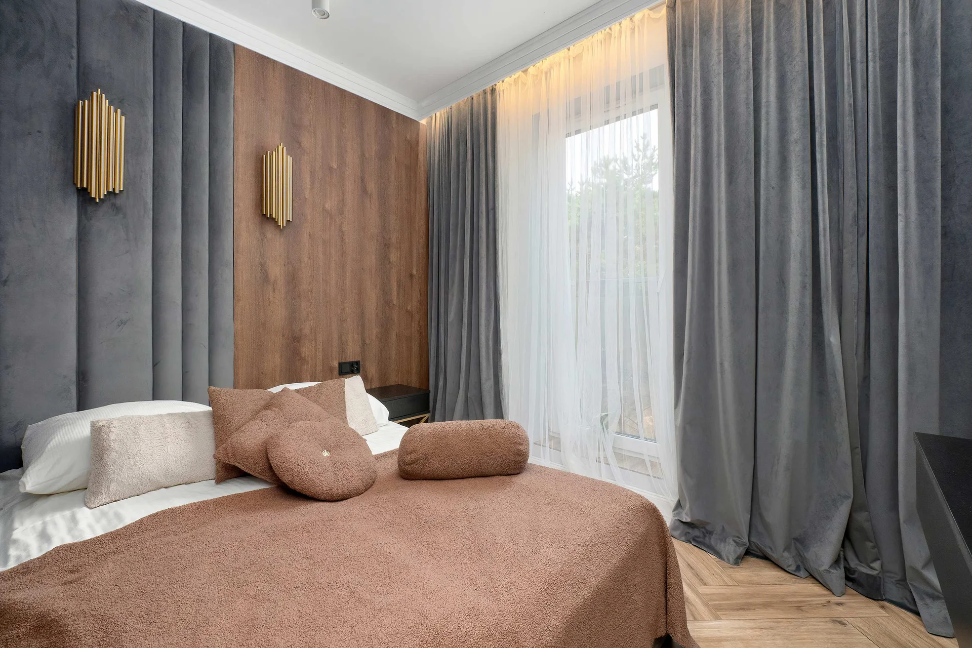 Apartment image
