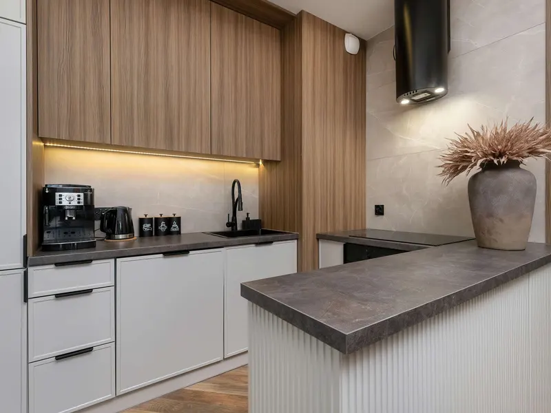 Geräumiges Appartement | Whirlpool-Badewanne | Parkplatz – Foto 2