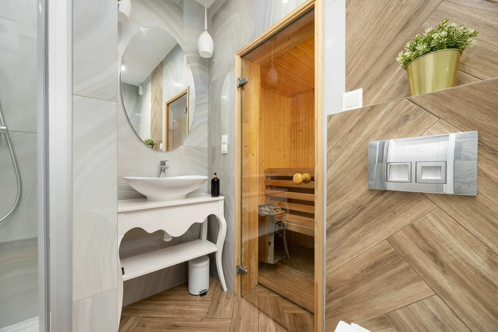 Apartment image