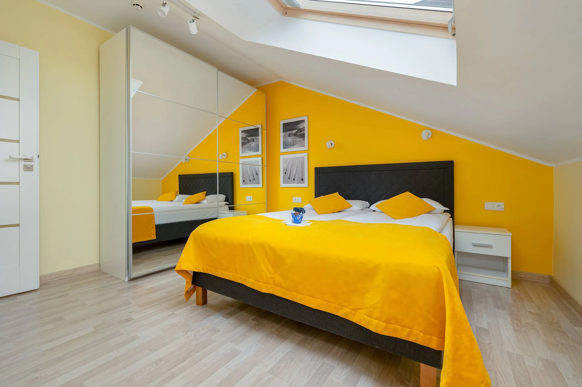 Apartment image
