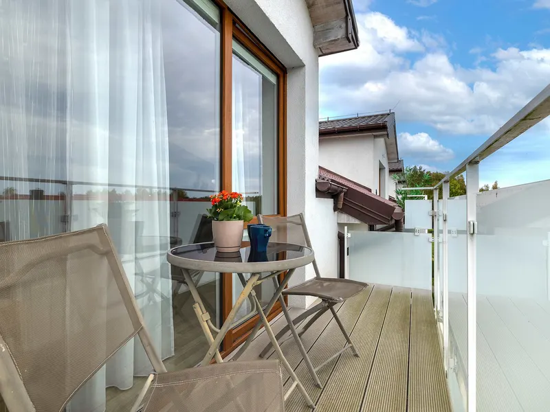Komfortables Appartement | Großzügiger Balkon | Klimaanlage – Foto 3