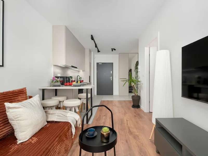 Air-Conditioned Apartment with a Balcony | Parking – photo 5