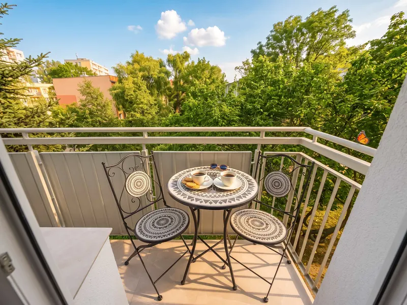 Bright Studio | Private Balcony | Air Conditioning – photo 4