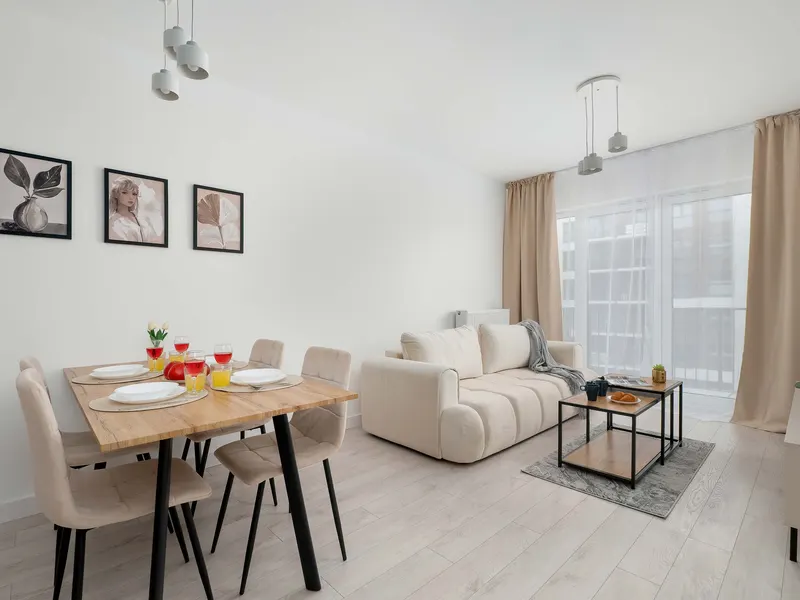 Modern Apartment with Smart TV | Balcony – photo 5