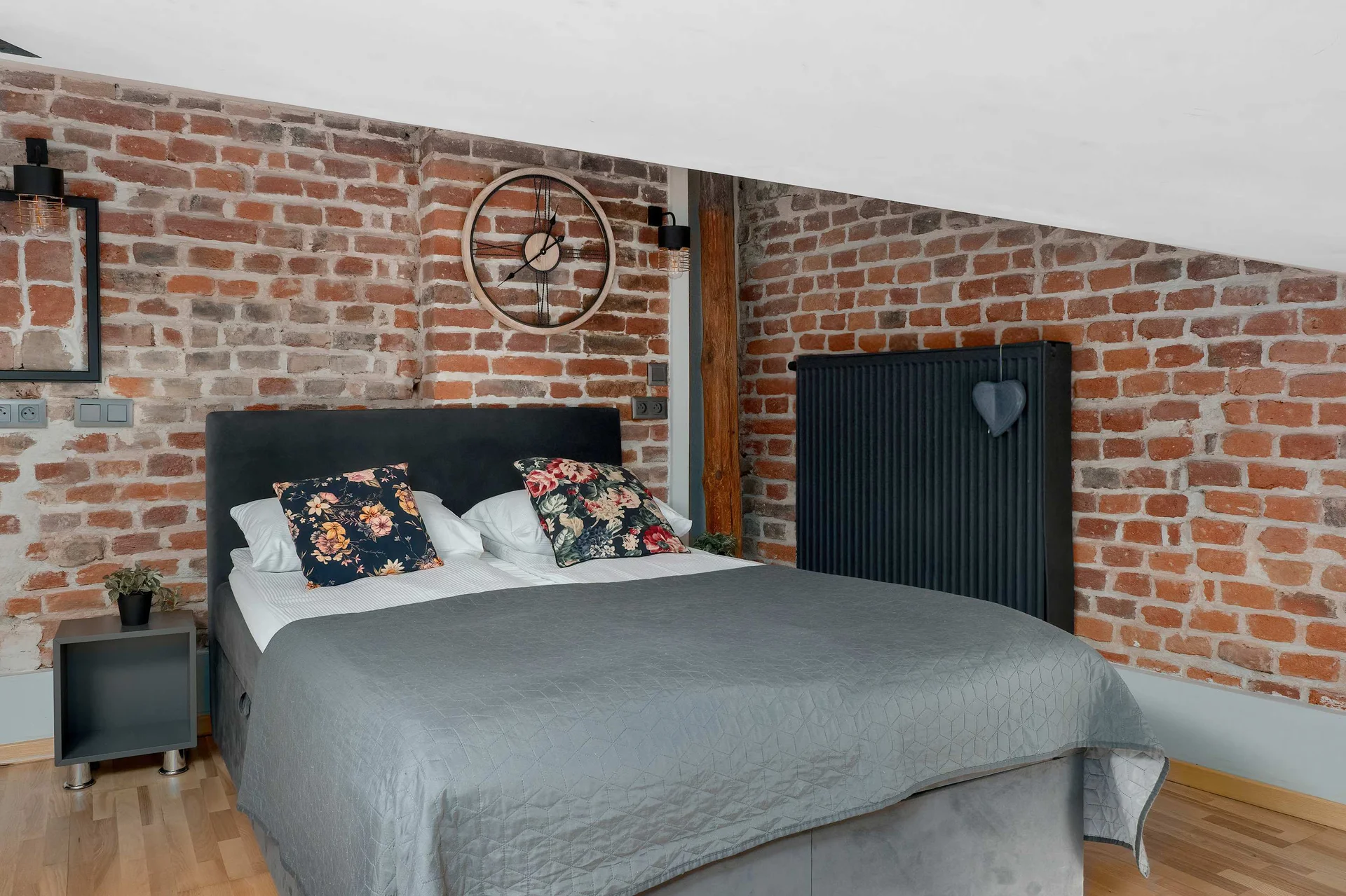 Apartment image
