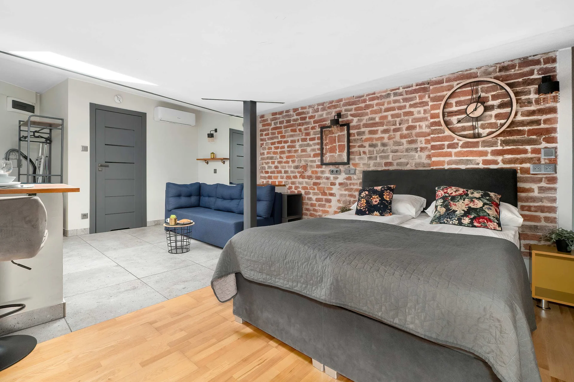 Apartment image