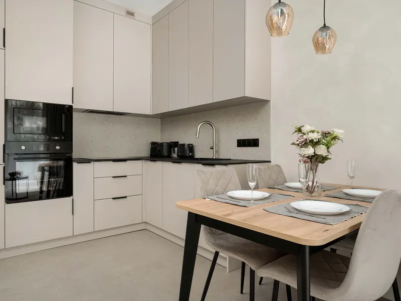 Stylowy Apartament z Ogródkiem | Klimatyzacja, Miejsce do Pracy – zdjęcie 3